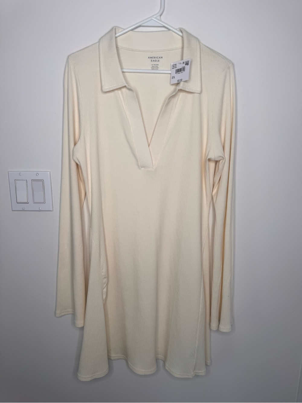 NWT American Eagle Outfitters Ribbed Collared Long Sleeve Top in Off-White XL - Picture 8 of 10